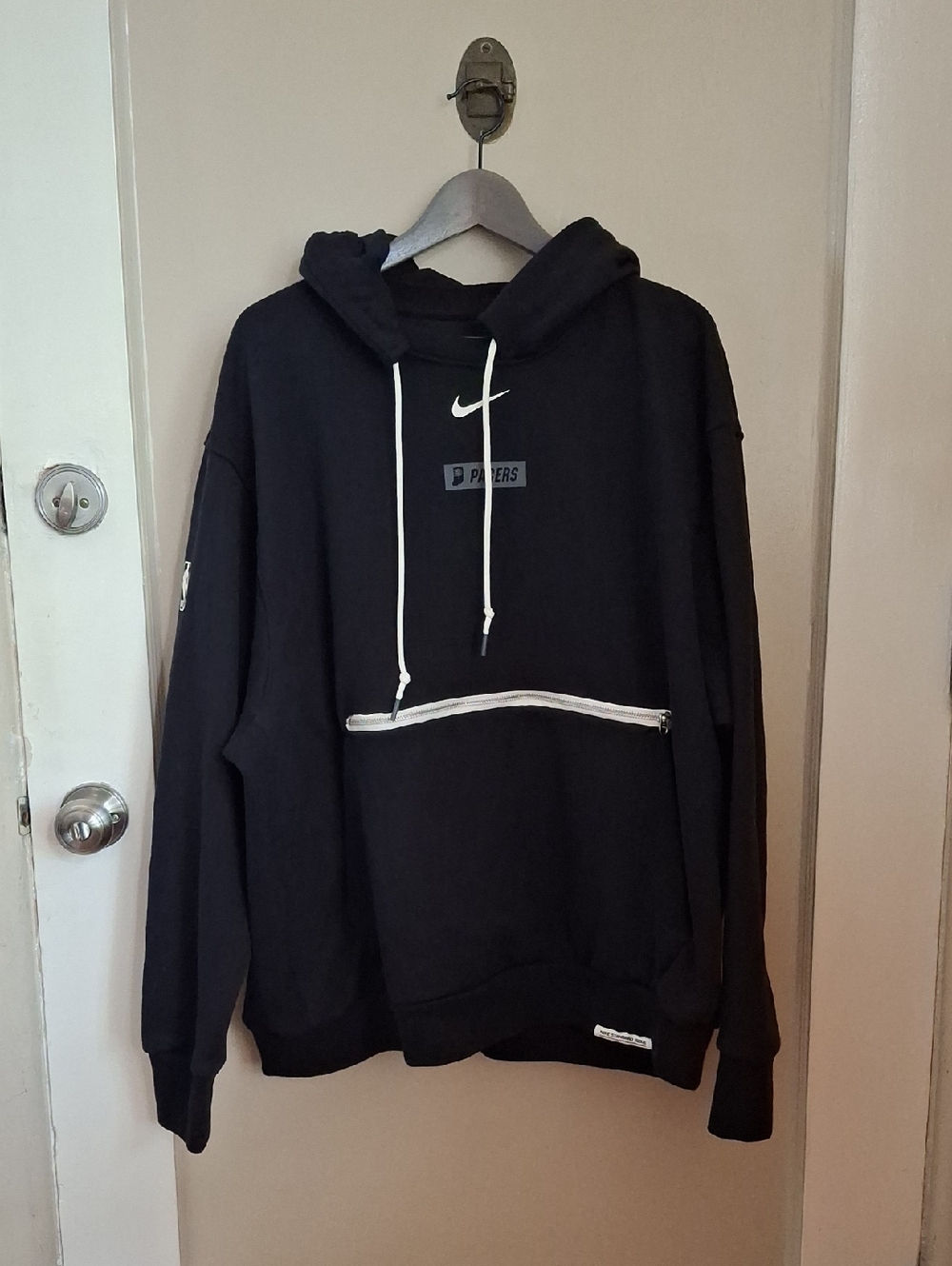 Nike NBA Pacers Black Hoodie with White Drawstrings and Zip Pocket_1